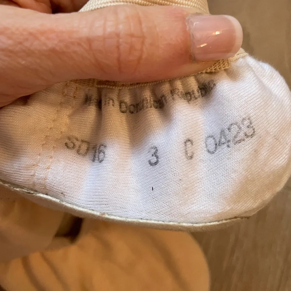 Children's Canvas Ballet Slippers‎ in Soft Peach